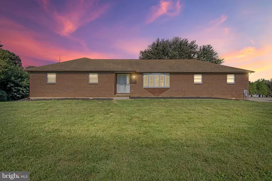 21 KELLER RD, Cochranville, PA 19330