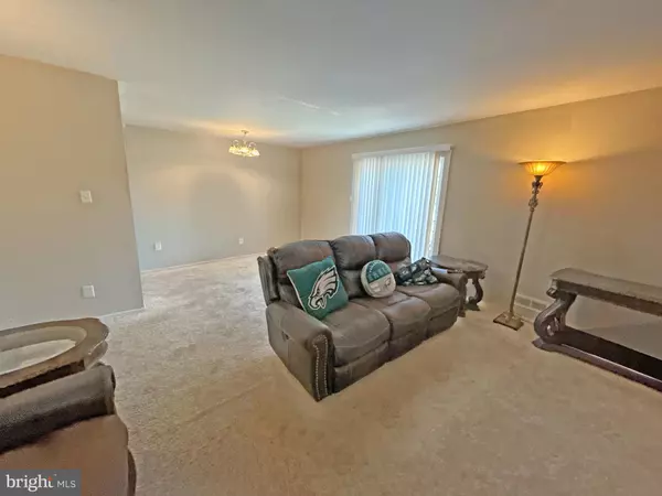 Marlton, NJ 08053,166 CROWN PRINCE DR