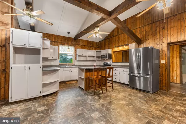 Howard, PA 16841,151 TRAVIS RD