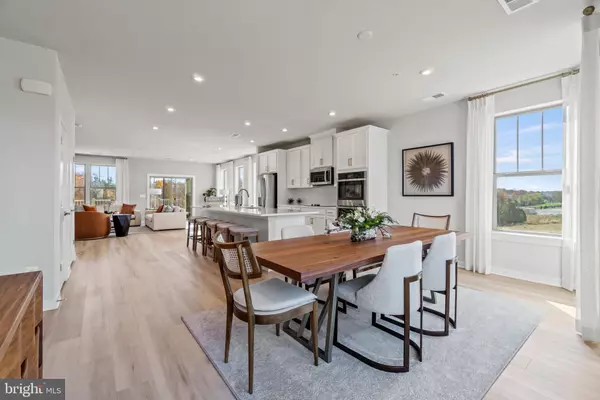 Manassas Park, VA 20111,202B PARK CENTRAL TER