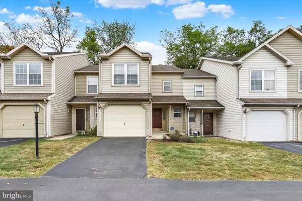 123 HIDDENWOOD DR, Harrisburg, PA 17110