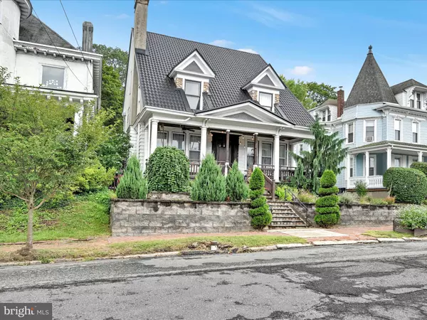 Pottsville, PA 17901,1707 MAHANTONGO ST