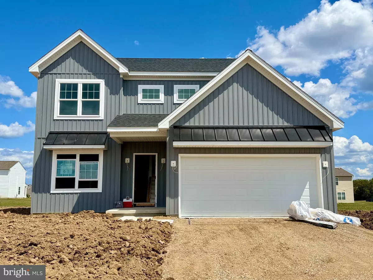 Carlisle, PA 17013,14 FAMILY DR