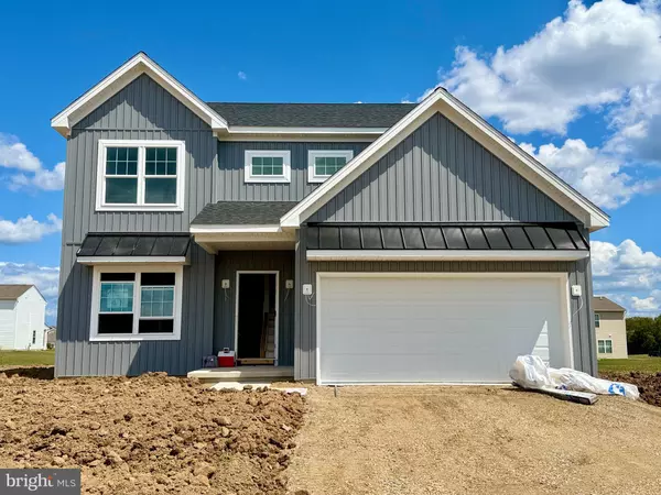 Carlisle, PA 17013,14 FAMILY DR