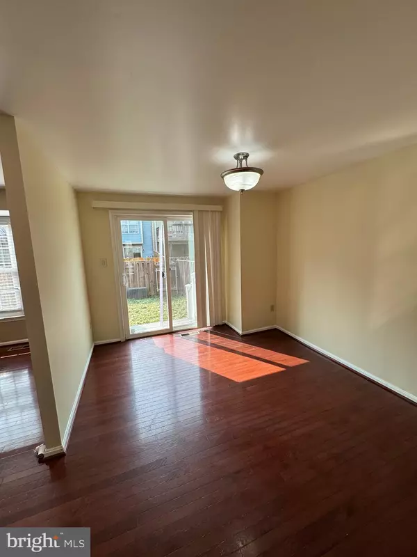 Fairfax, VA 22031,2984 BRAXTON WOOD CT