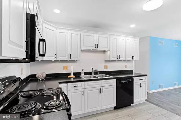 Mechanicsburg, PA 17055,809 N WALNUT STREET