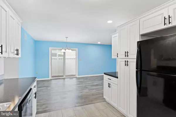 Mechanicsburg, PA 17055,809 N WALNUT STREET