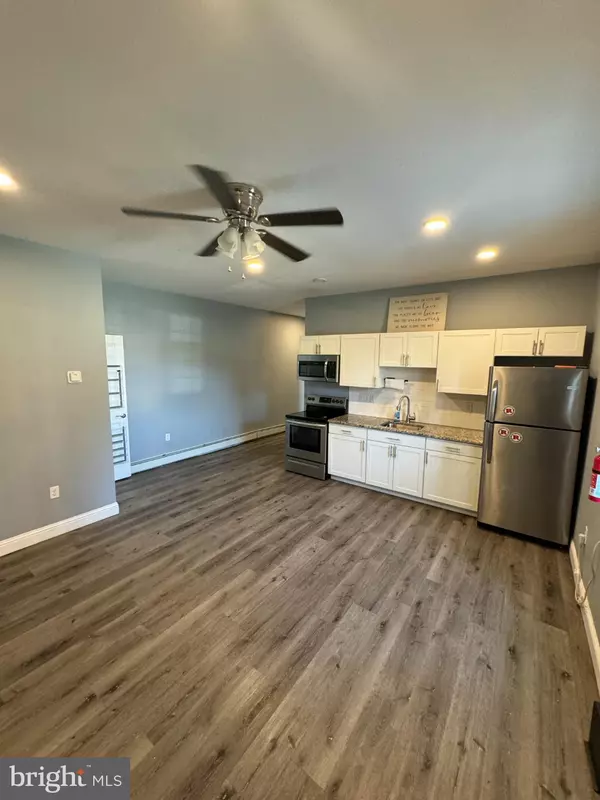 Reading, PA 19611,601 LANCASTER AVE #3