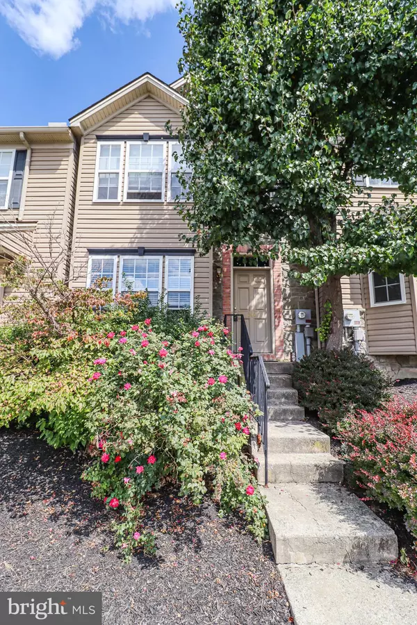 340 KNOLLWOOD RD,  Millersville,  PA 17551