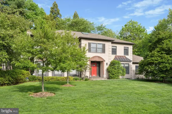 805 E GRAVERS LN, Wyndmoor, PA 19038
