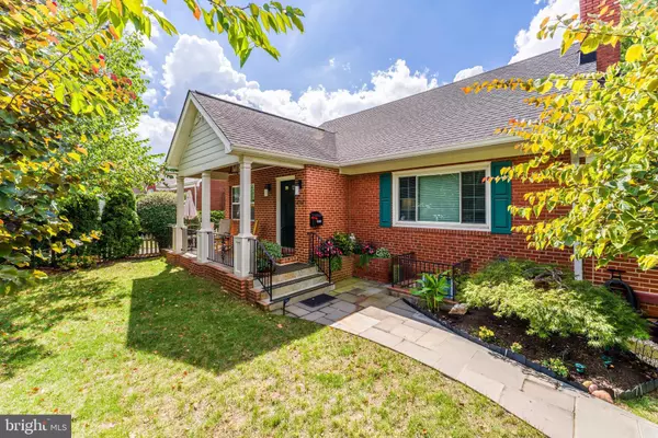 Arlington, VA 22207,2532 N GLEBE RD N