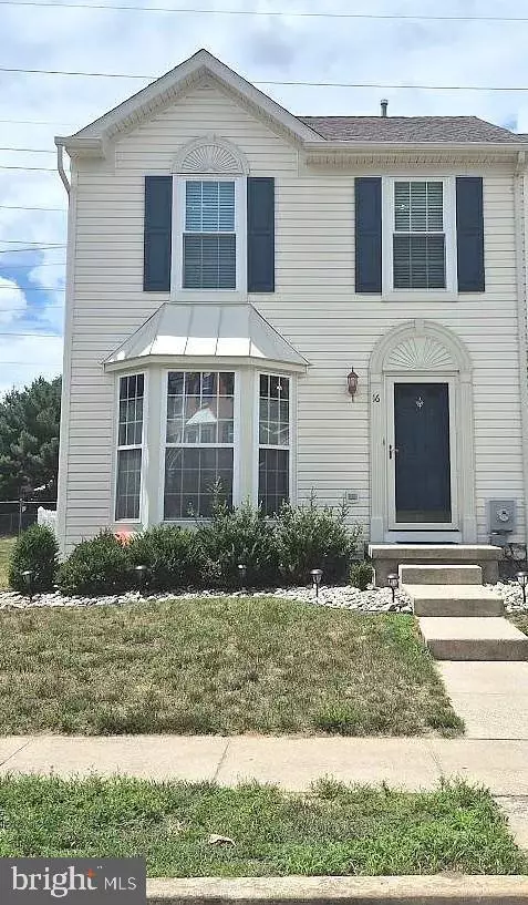 16 COLTS NECK DR, Sicklerville, NJ 08081