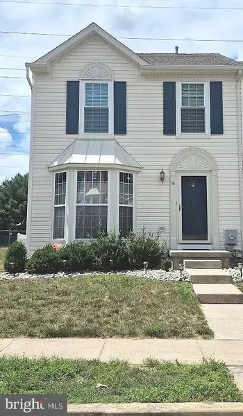 16 COLTS NECK DR, Sicklerville, NJ 08081