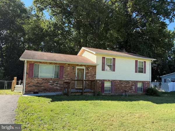 12276 WENDY LN, Waldorf, MD 20601