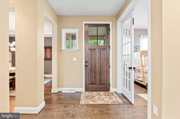 York, PA 17403,102 MARIBEL LN