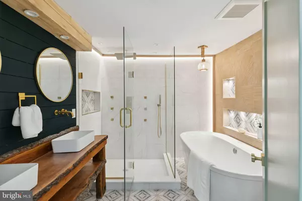 Philadelphia, PA 19134,3022 EDGEMONT ST