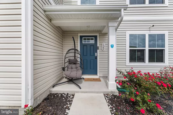 Cambridge, MD 21613,120 MARINERS WAY