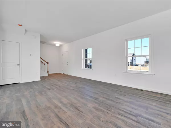 Carlisle, PA 17013,4 STREAM DR