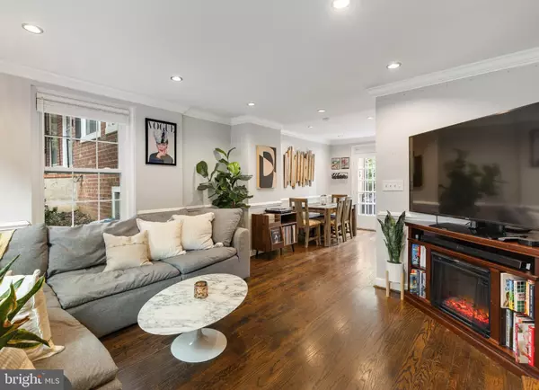Arlington, VA 22206,2814 S COLUMBUS ST