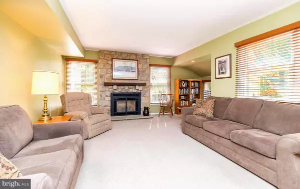 Yardley, PA 19067,1208 DICKINSON DR