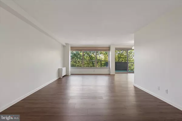 Wynnewood, PA 19096,1001 CITY AVE #W-801