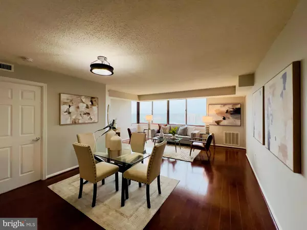 Rockville, MD 20852,10101 GROSVENOR PL #2015