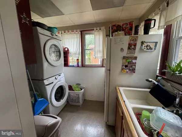 Columbia, PA 17512,695 CHERRY ST