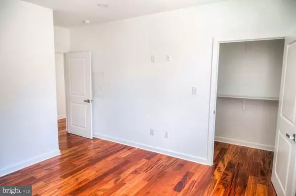 Philadelphia, PA 19122,320 CECIL B MOORE ST #5