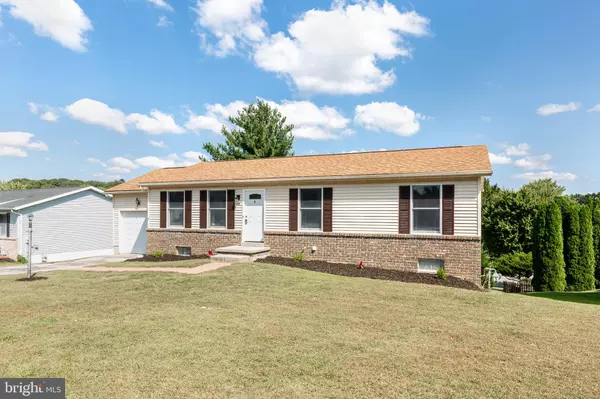 Hanover, PA 17331,30 ALLEN DR