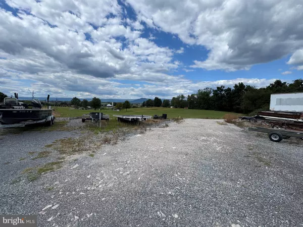 Chambersburg, PA 17202,3959 WARM SPRING ROAD