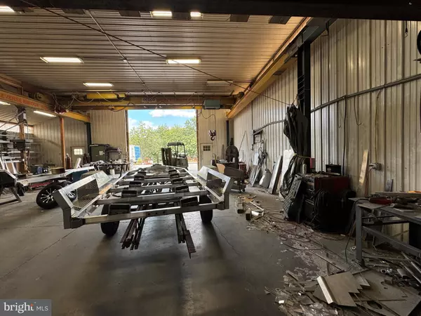 Chambersburg, PA 17202,3959 WARM SPRING ROAD