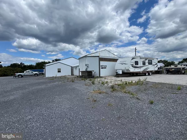 Chambersburg, PA 17202,3959 WARM SPRING ROAD