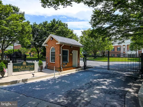 Lutherville Timonium, MD 21093,402 BRIGHTWOOD CLUB DR #402