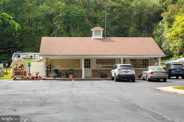 Lothian, MD 20711,460 SARAH ANNE DRIVE