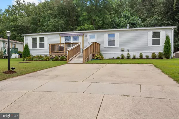 460 SARAH ANNE DRIVE, Lothian, MD 20711