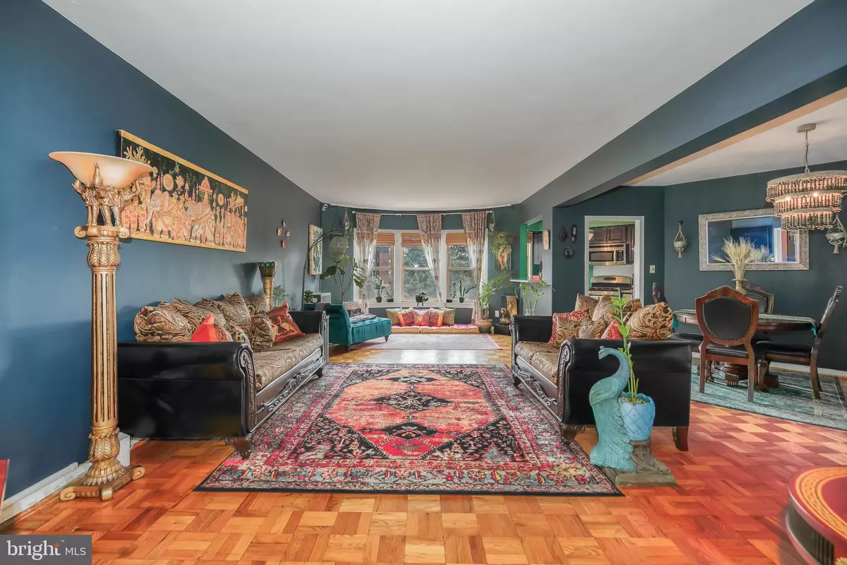 Washington, DC 20007,2500 Q ST NW #327