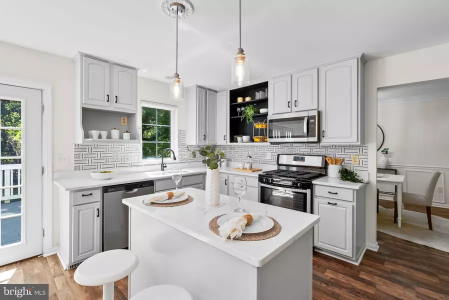 9275 CARTERSVILLE RD, Columbia, MD 21046