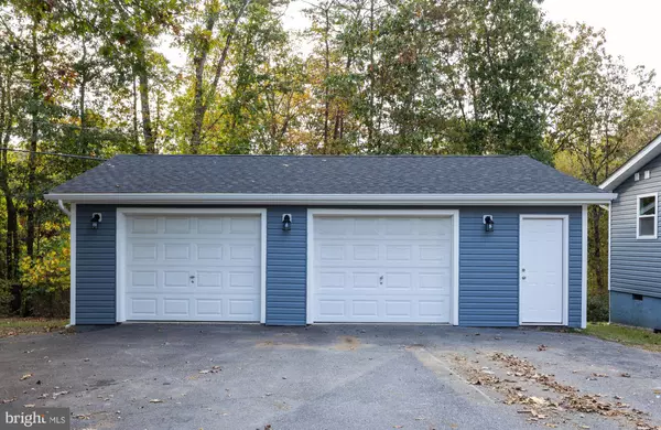 Hedgesville, WV 25427,3671 SWINGING BRIDGE RD