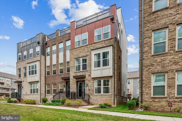 Gaithersburg, MD 20878,108 SALINGER DR