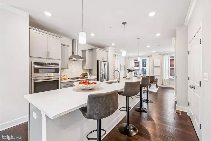 108 SALINGER DR, Gaithersburg, MD 20878