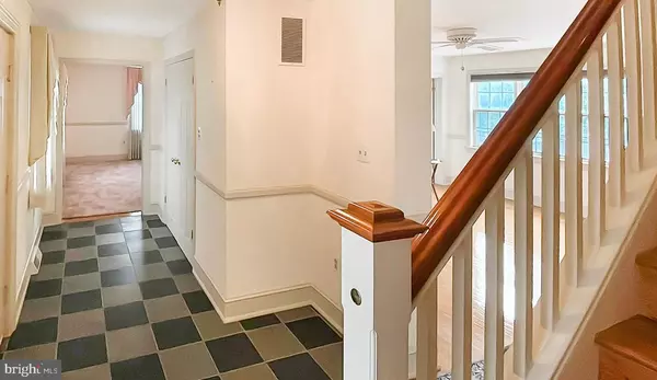 Mickleton, NJ 08056,552 HEREFORD LN