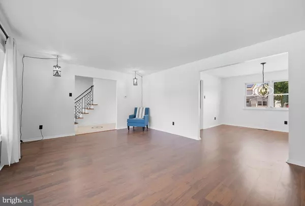 Blackwood, NJ 08012,106 CAPELLA RD