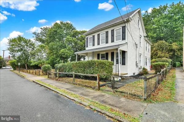 Pottstown, PA 19464,3 W RACE ST