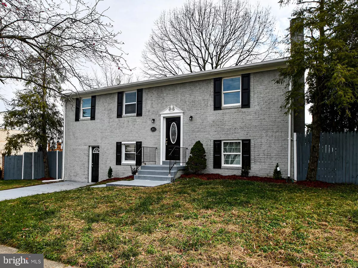 Temple Hills, MD 20748,6308 LARWIN DR #BASEMENT