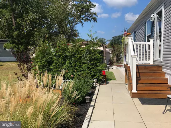 Whiting, NJ 08759,19 OTTER PL