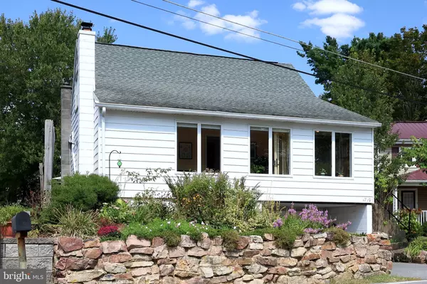 State College, PA 16801,1719 PUDDINTOWN RD