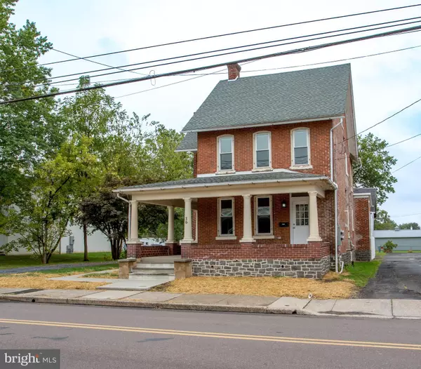 Quakertown, PA 18951,36 S MAIN ST