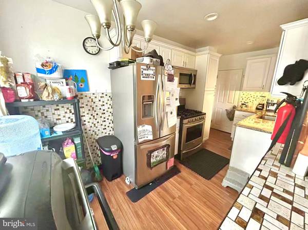 Philadelphia, PA 19135,6143 HAWTHORNE ST