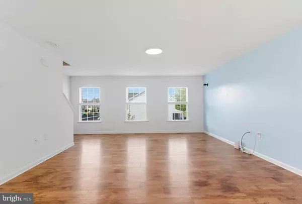 Martinsburg, WV 25404,182 FURLONG WAY