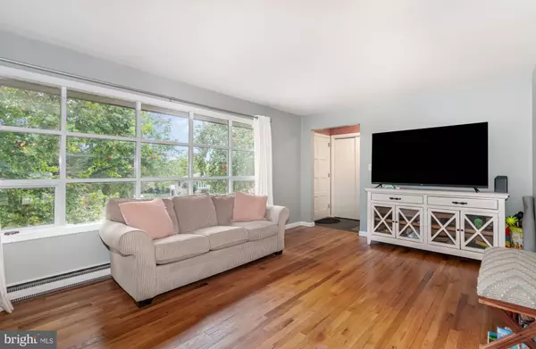 Carlisle, PA 17013,140 SHATTO DR